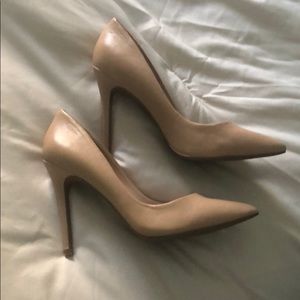 Charles David Nude Heels